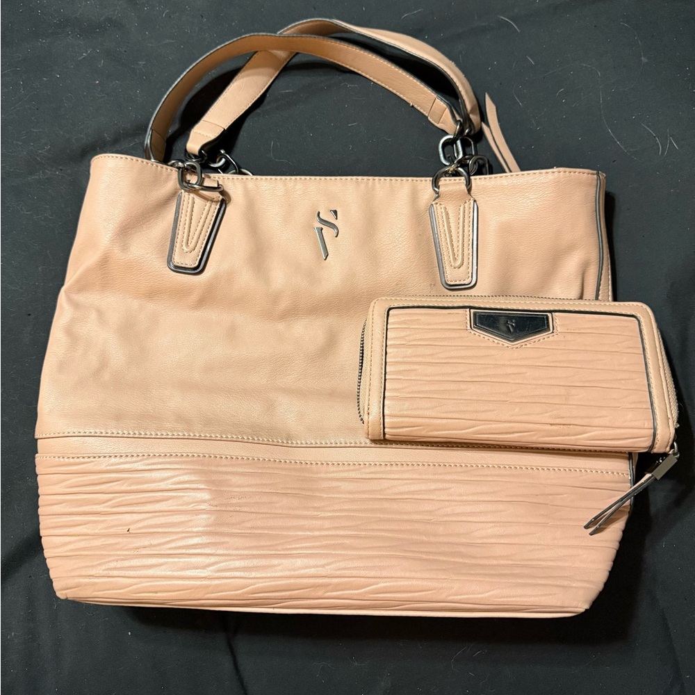 Simply Vera Wang Catherine Tote & Matching Wallet Set- Pink